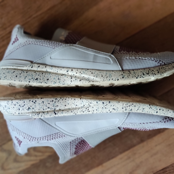 APL Slip-On TechLoom Bliss Unisex Women's size 9 - Picture 2 of 15